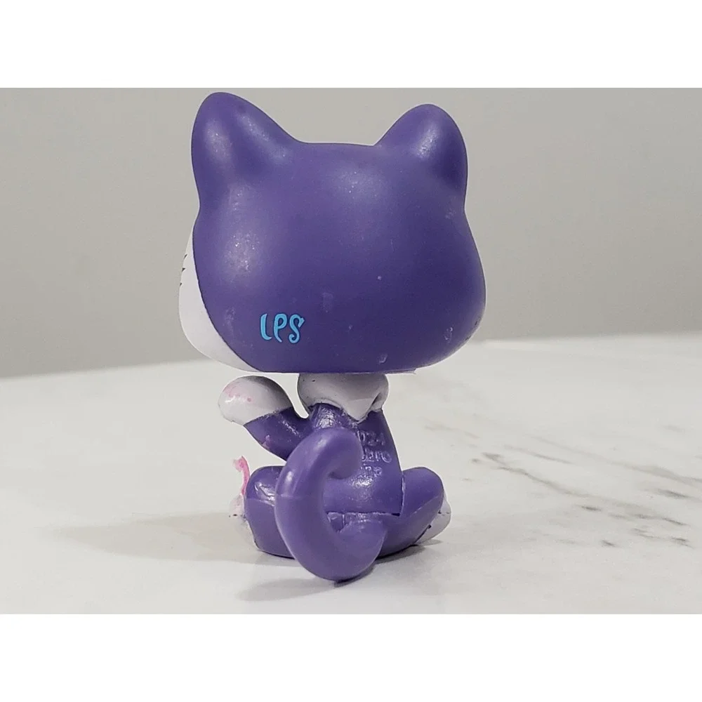 HARD TO FIND - littlest petshop cat #119 g7 purple‎